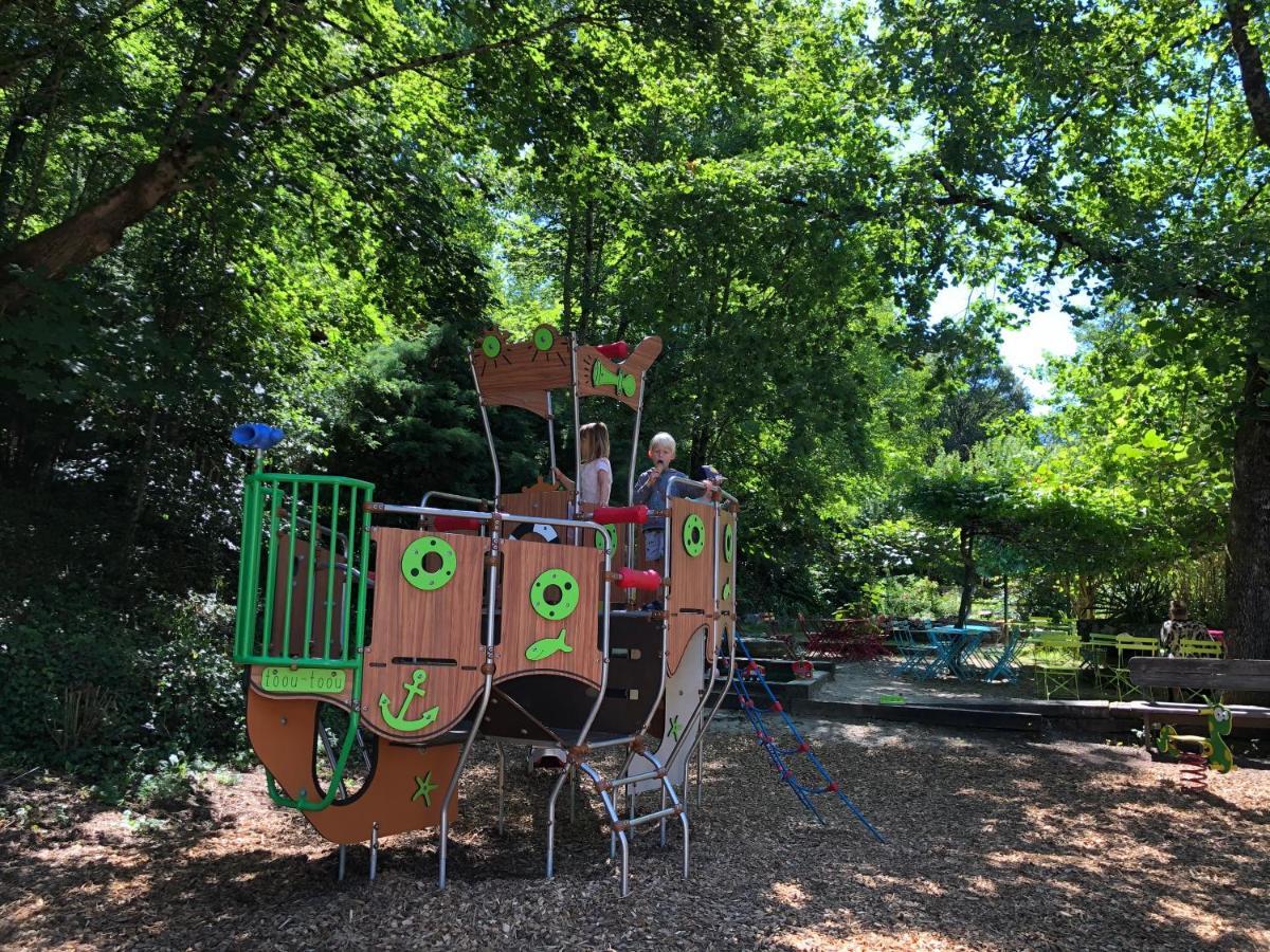 Camping Moulin De Chaules Saint-Constant Esterno foto