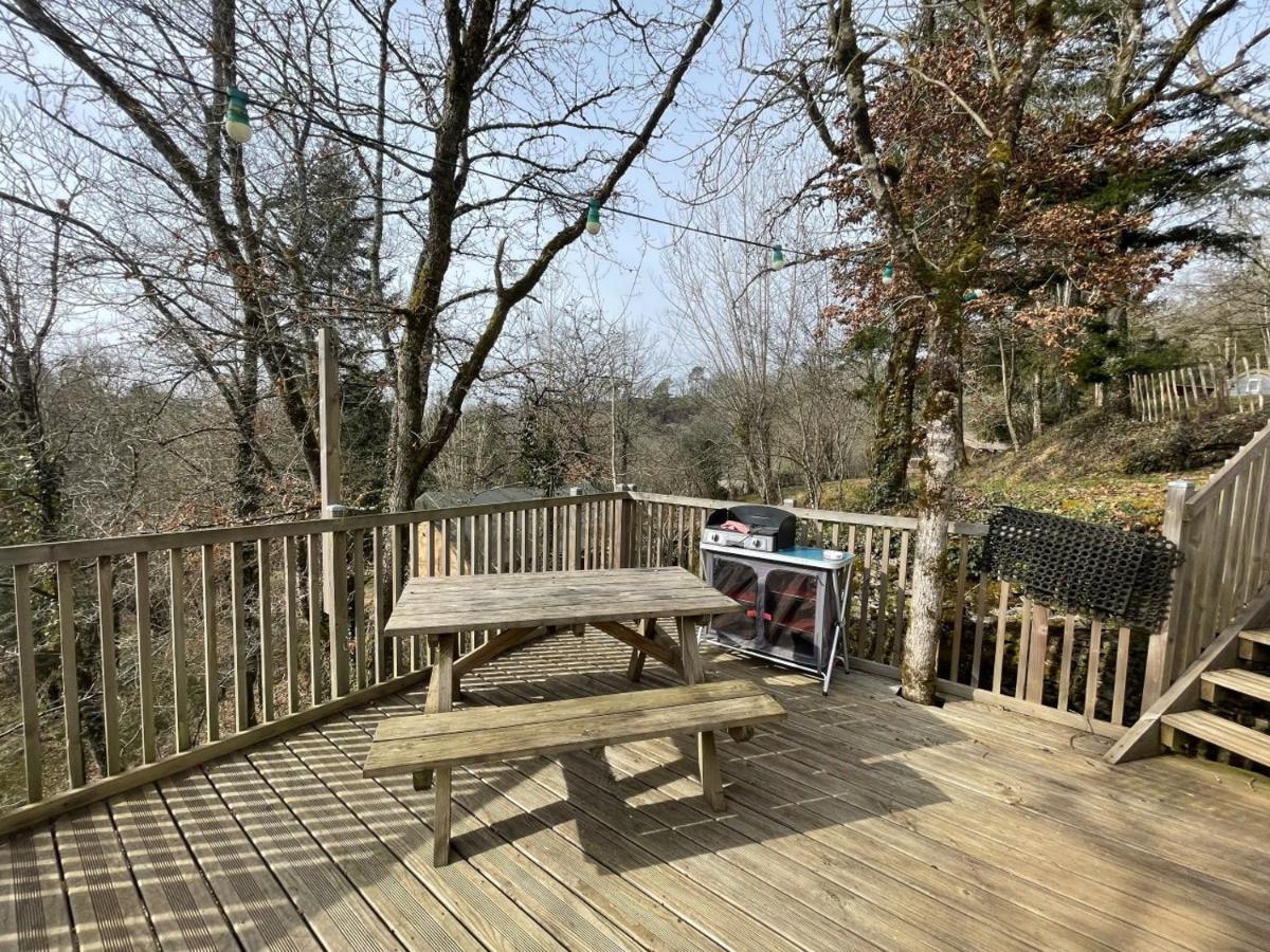 Camping Moulin De Chaules Saint-Constant Esterno foto