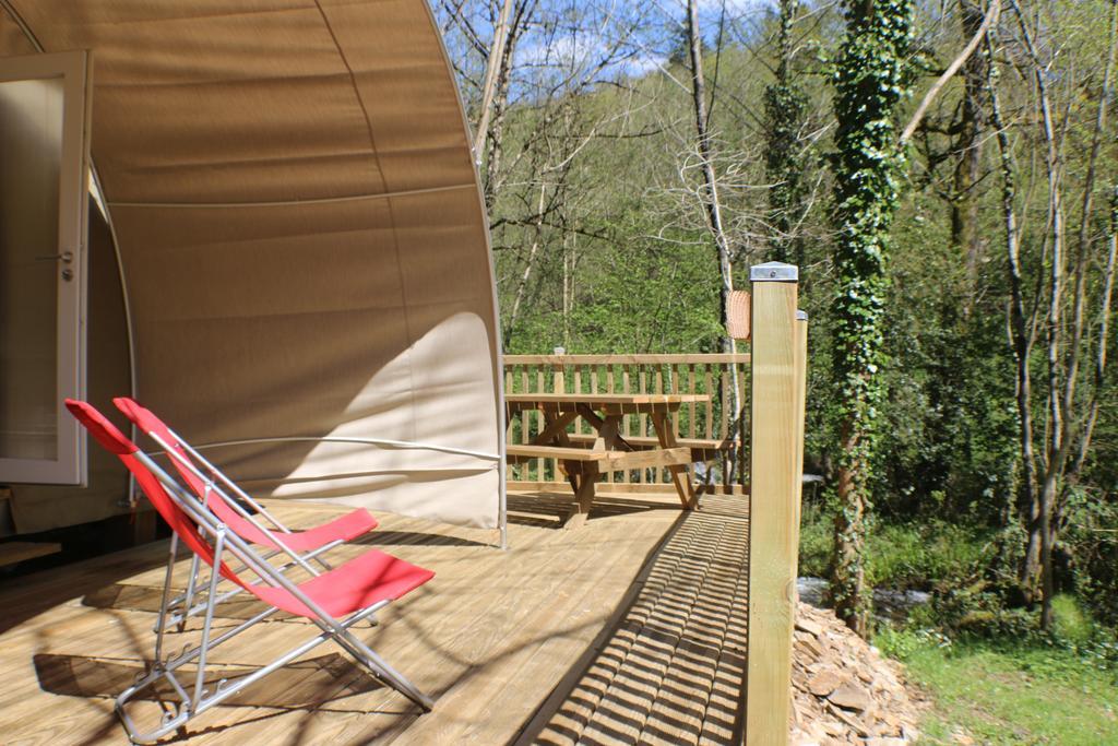 Camping Moulin De Chaules Saint-Constant Esterno foto