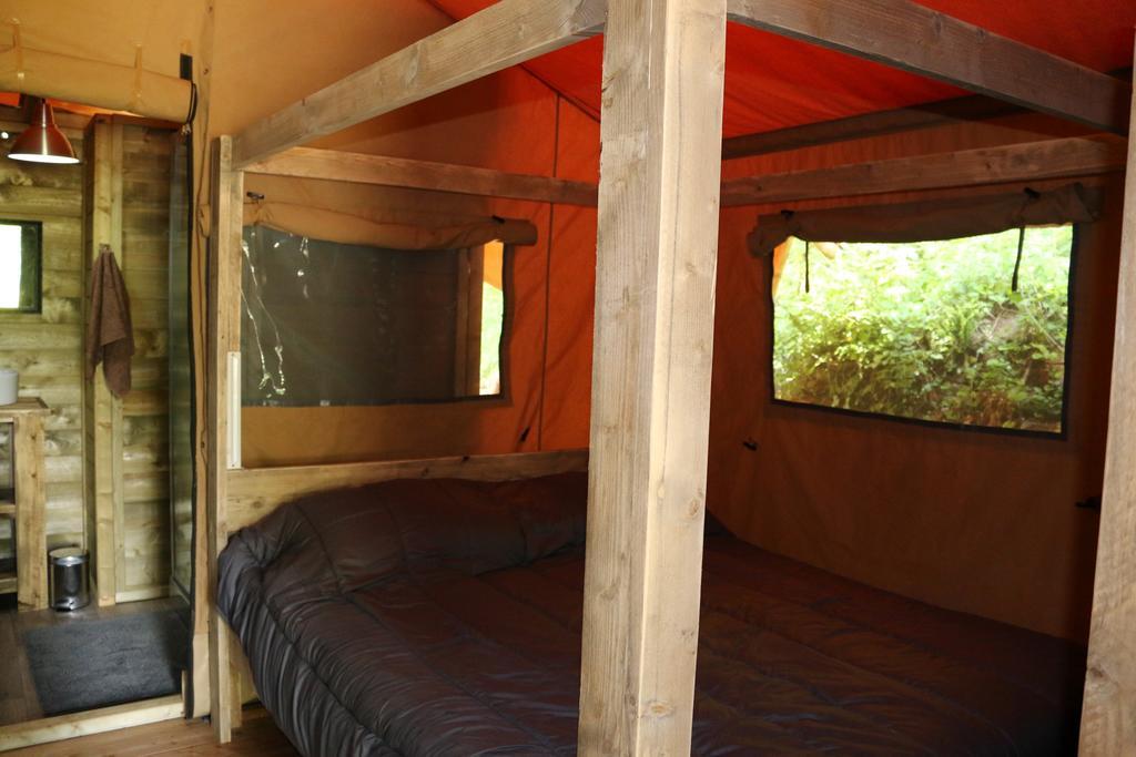 Camping Moulin De Chaules Saint-Constant Esterno foto
